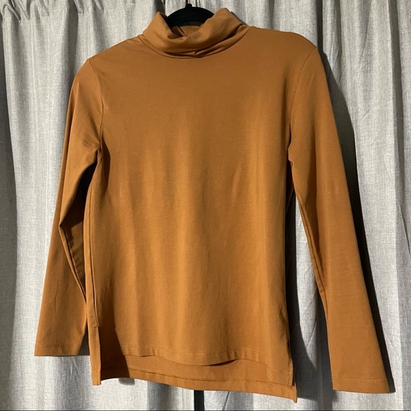 Tradlands Tops - Tradlands Monty Turtleneck